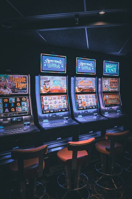The House Always Wins? How Smart Players Actually Beat the Odds